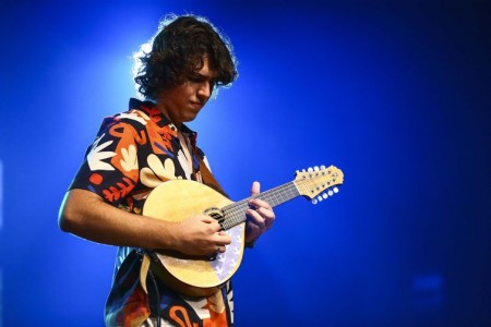 Ian Coury Trio, durante participação no Festival de Música Nacional FM.