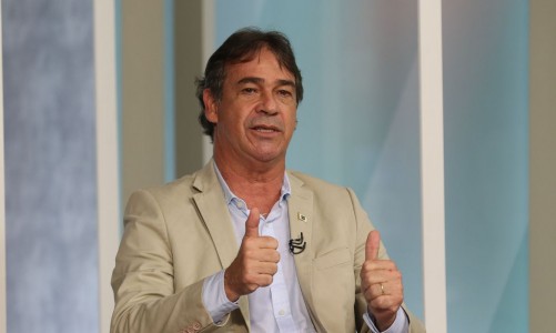O ex-goleiro Paulo do Fluminense, Paulo Victor, participa do programa Sem Censura, na TV Brasil