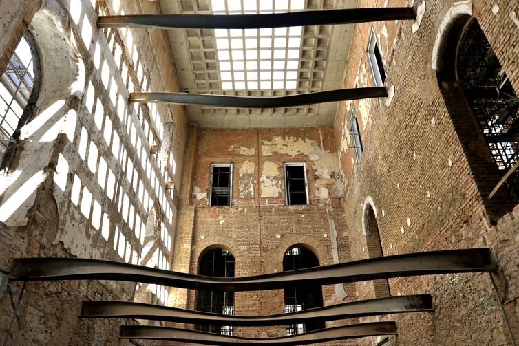 Parte interna do Museu Nacional recuperada após quatro anos do incêndio. Universidade Federal do Rio de Janeiro (UFRJ) apresenta um balanço das obras de reconstrução do Museu Nacional e a programação do bicentenãrio da independência. 