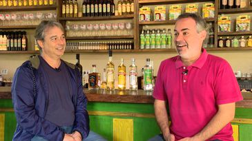 Carlos Jose Miranda e Paulo Miranda: irmãos e produtores da cachaca Paratiana