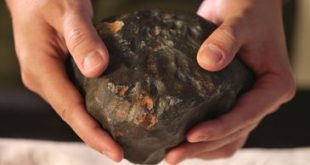 Museu Nacional apresenta meteorito Santa Filomena