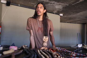 Brasília (DF), 21/04/2023 - Personagem para a matéria aniversário de Brasília. Indigena Mirim Ju Yan Guarani. Foto Valter Campanato/Agência Brasil.