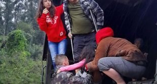 Um ciclone extratropical atingiu o Rio Grande do Sul. Militares do Comando Militar do Sul trabalham ininterruptamente em apoio às equipes do Corpo de Bombeiros/RS e da Prefeitura local no resgate de milhares de famílias ilhadas em suas casas na