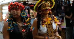No Rio, evento reúne 25 etnias e celebra Dia dos Povos Indígenas